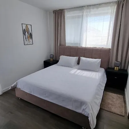 Delta House - Alfa Apartmán *