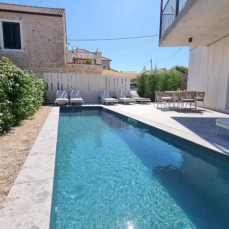 Delta House - Alfa Apartmán Zadar