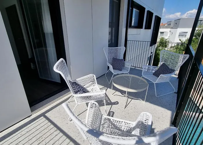 شقة Delta House - Alfa زادار