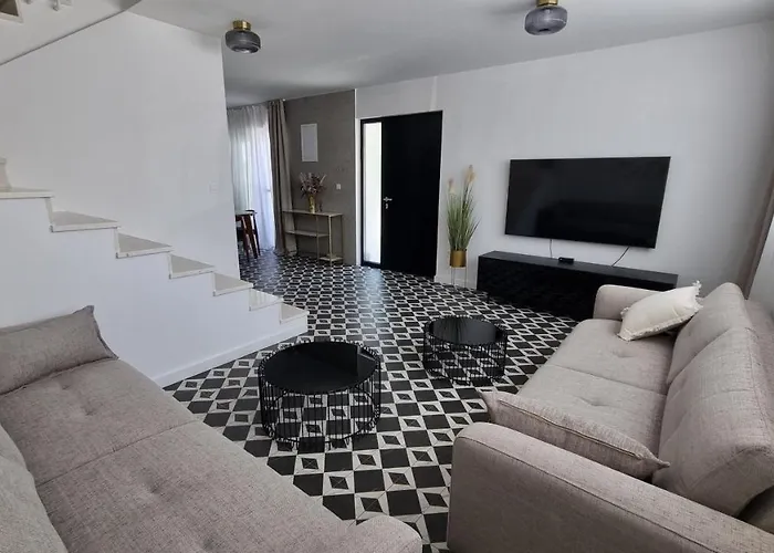 Delta House - Alfa شقة زادار